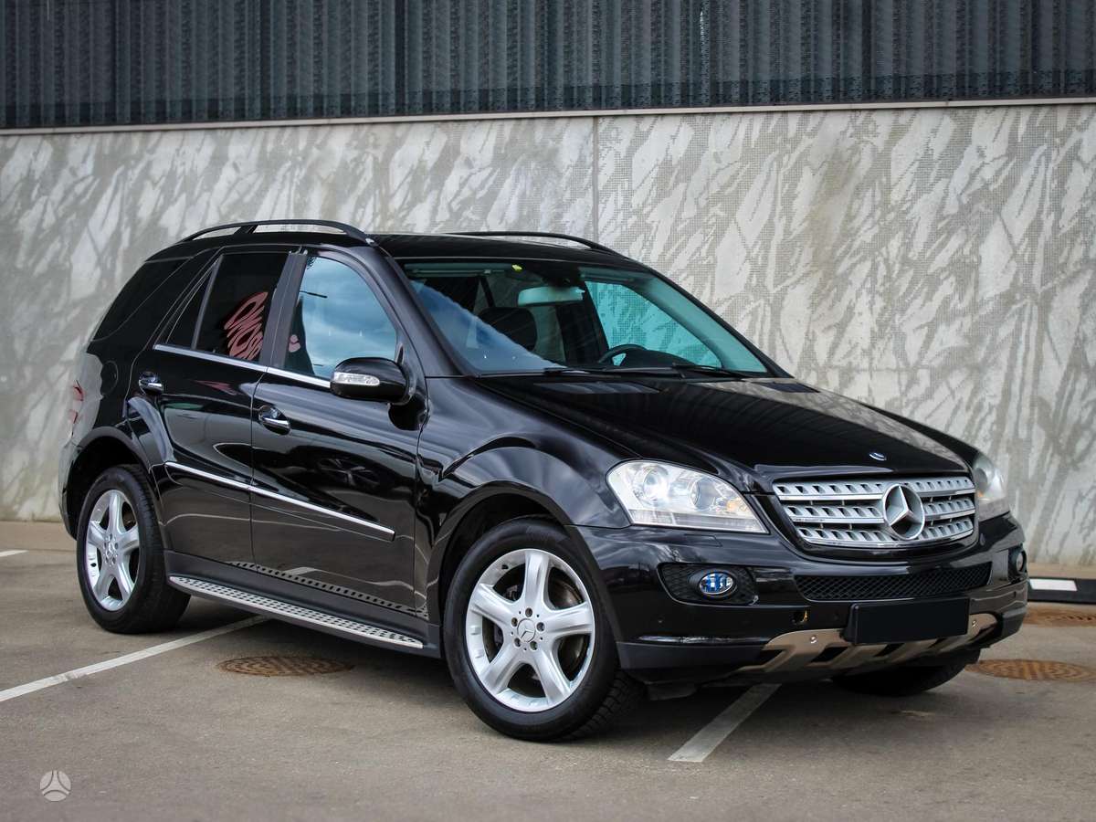 Mercedes-Benz ML320, 2007