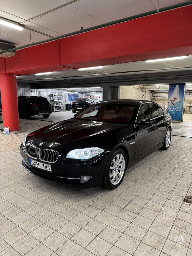 BMW 525, 2013
