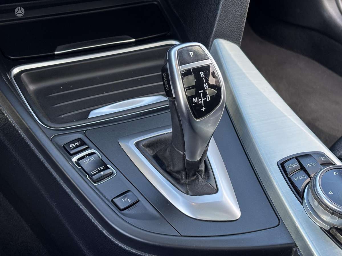BMW 320, 2.0 l., universalas