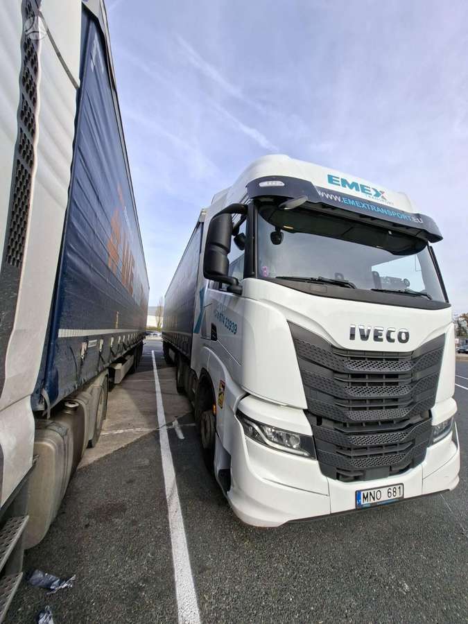 Iveco S-Way, double sleeper