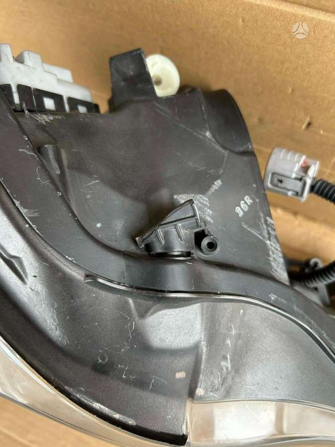 Lexus IS 300h, 8114553711, фары