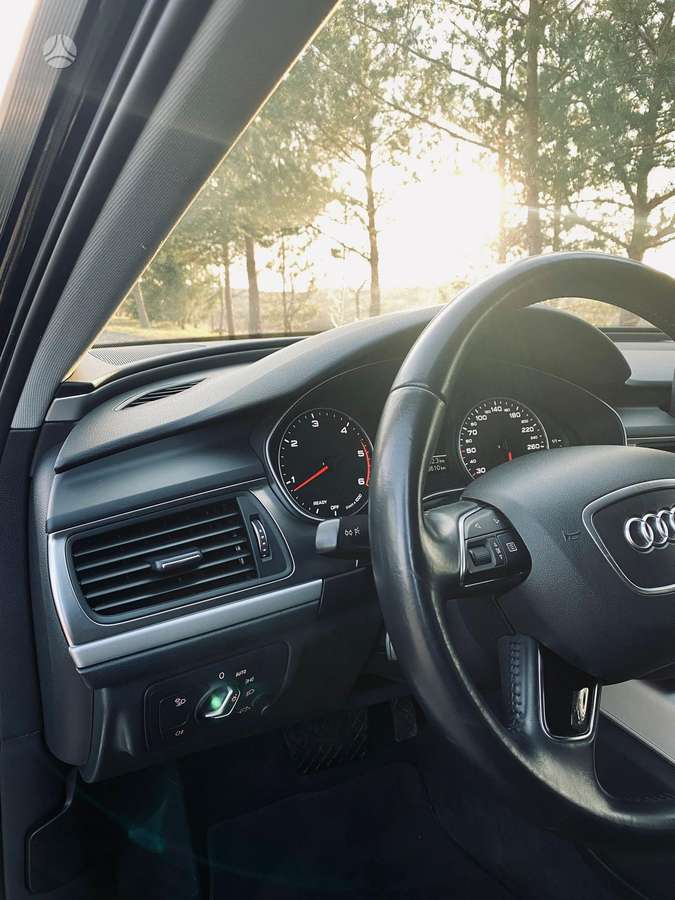 Audi A6, 3.0 l., universalas