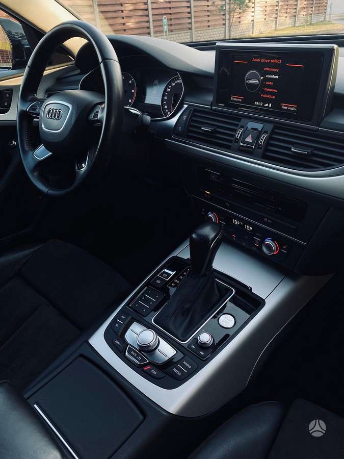 Audi A6, 3.0 l., universalas