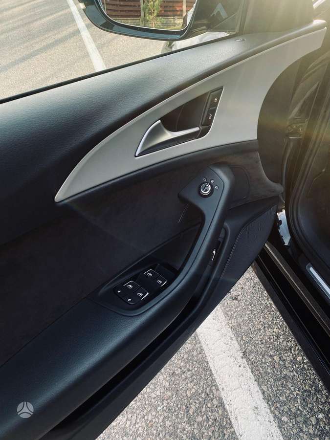 Audi A6, 3.0 l., universalas