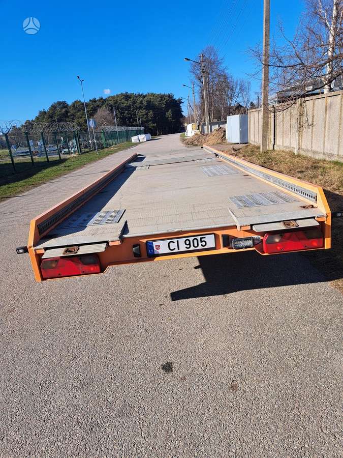 -Kita- MOETEFINDT, auto transporter