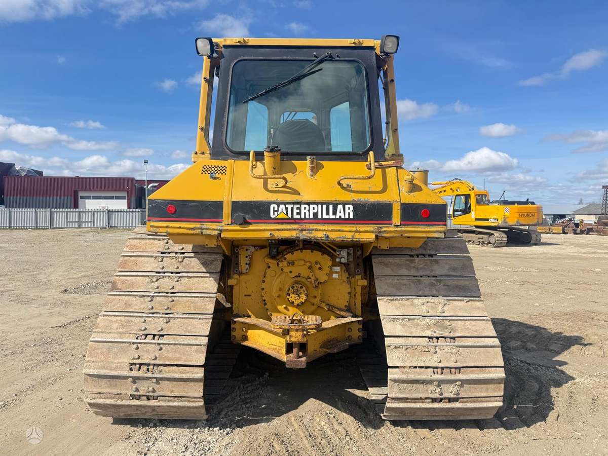 Caterpillar D6M LGP, buldozeriai