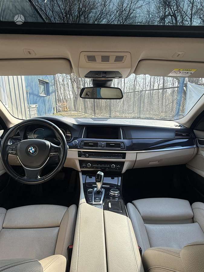 BMW 520, 2.0 l., wagon