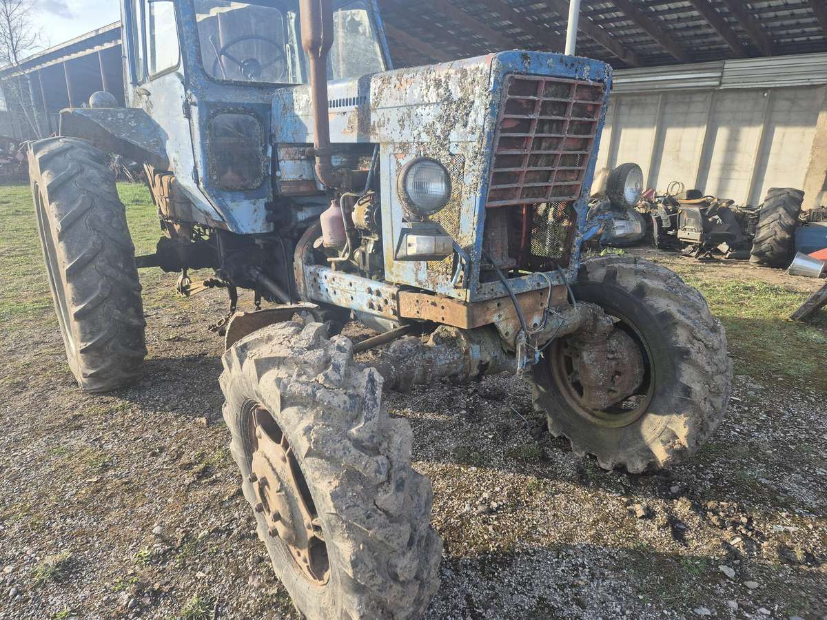 MTZ 82