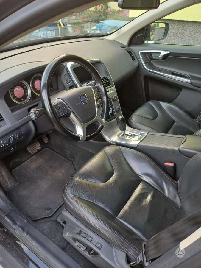 Volvo XC60 - 7