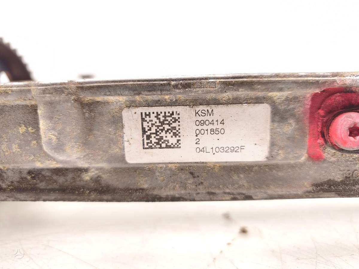 Audi A4, 04L103308C, cylinder head