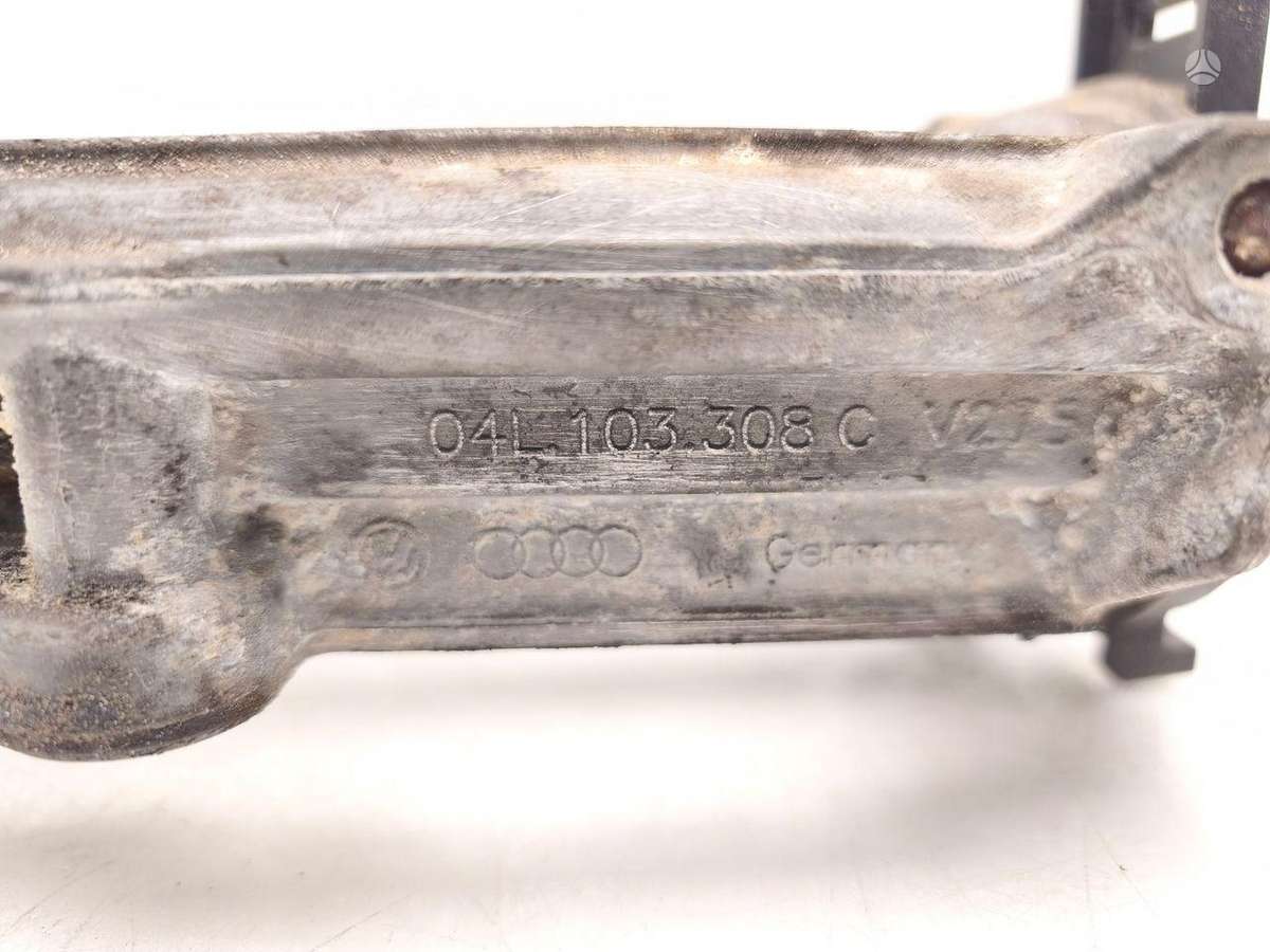 Audi A4, 04L103308C, cylinder head