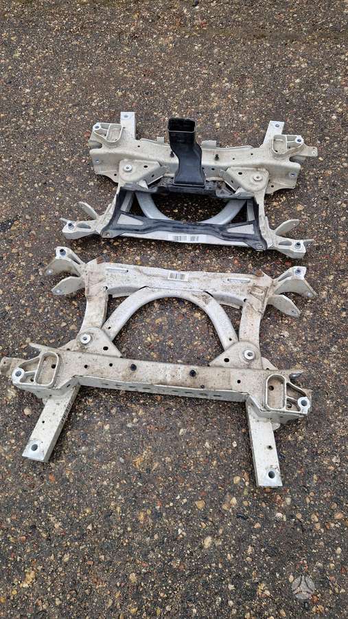 BMW i3 engine cradle