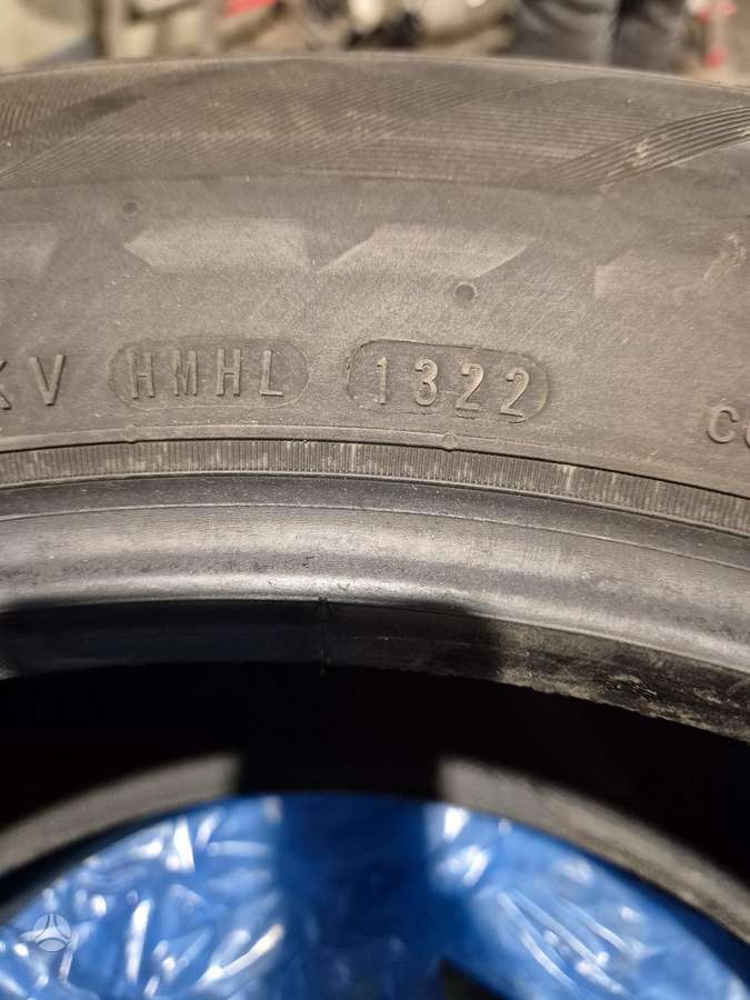 Nexen, всесезонные 235/60 R18
