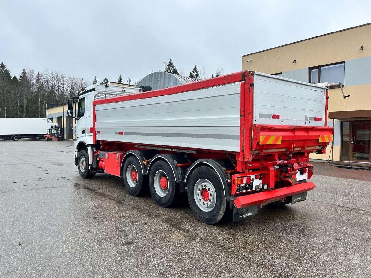 Mercedes-Benz AROCS 3253, самосвалы