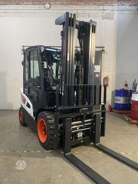 Bobcat Naujas dyzelinis krautuvas D35, forklifts
