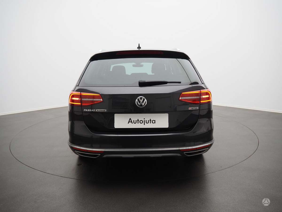 Volkswagen Passat Alltrack - 5