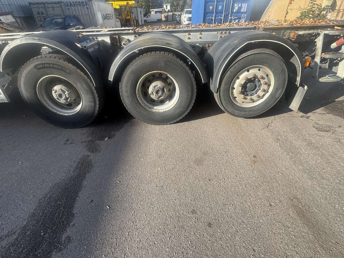 Scania R650, važiuoklės