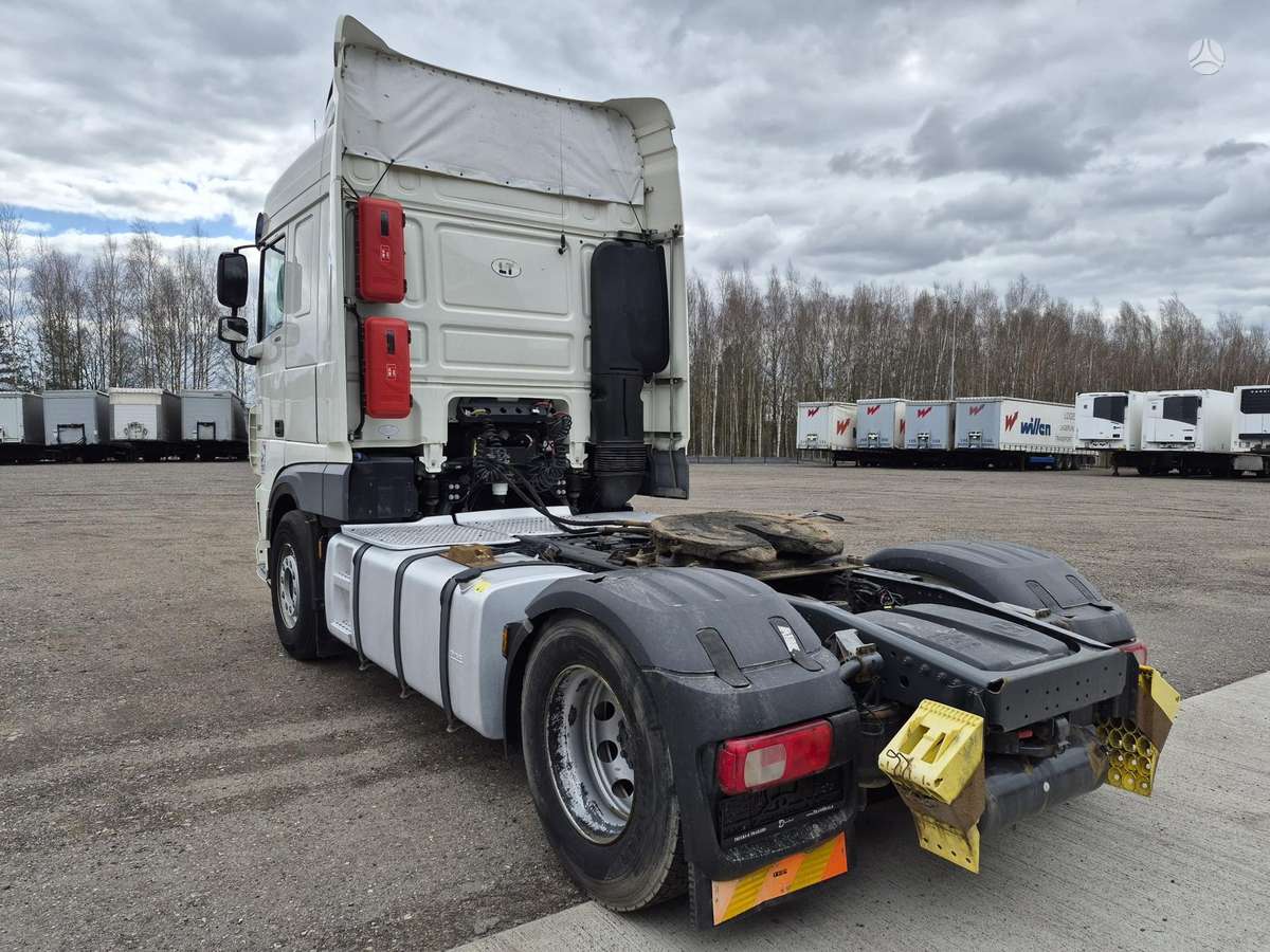 DAF XF106.480 Hidraulika, double sleeper