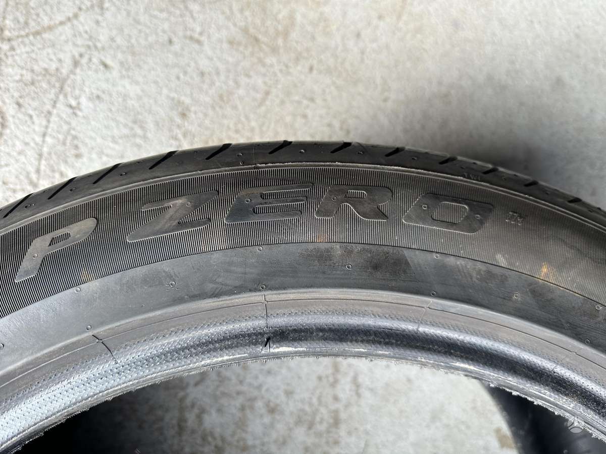 Pirelli P ZERO, summer 305/40 R20