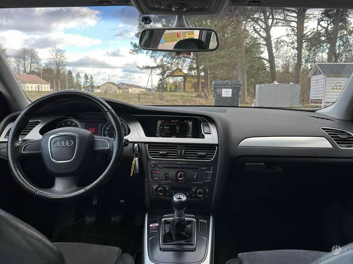 Audi A4, 1.8 l., Универсал