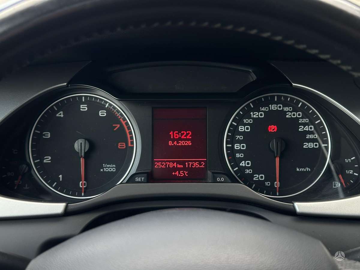 Audi A4, 1.8 l., Универсал