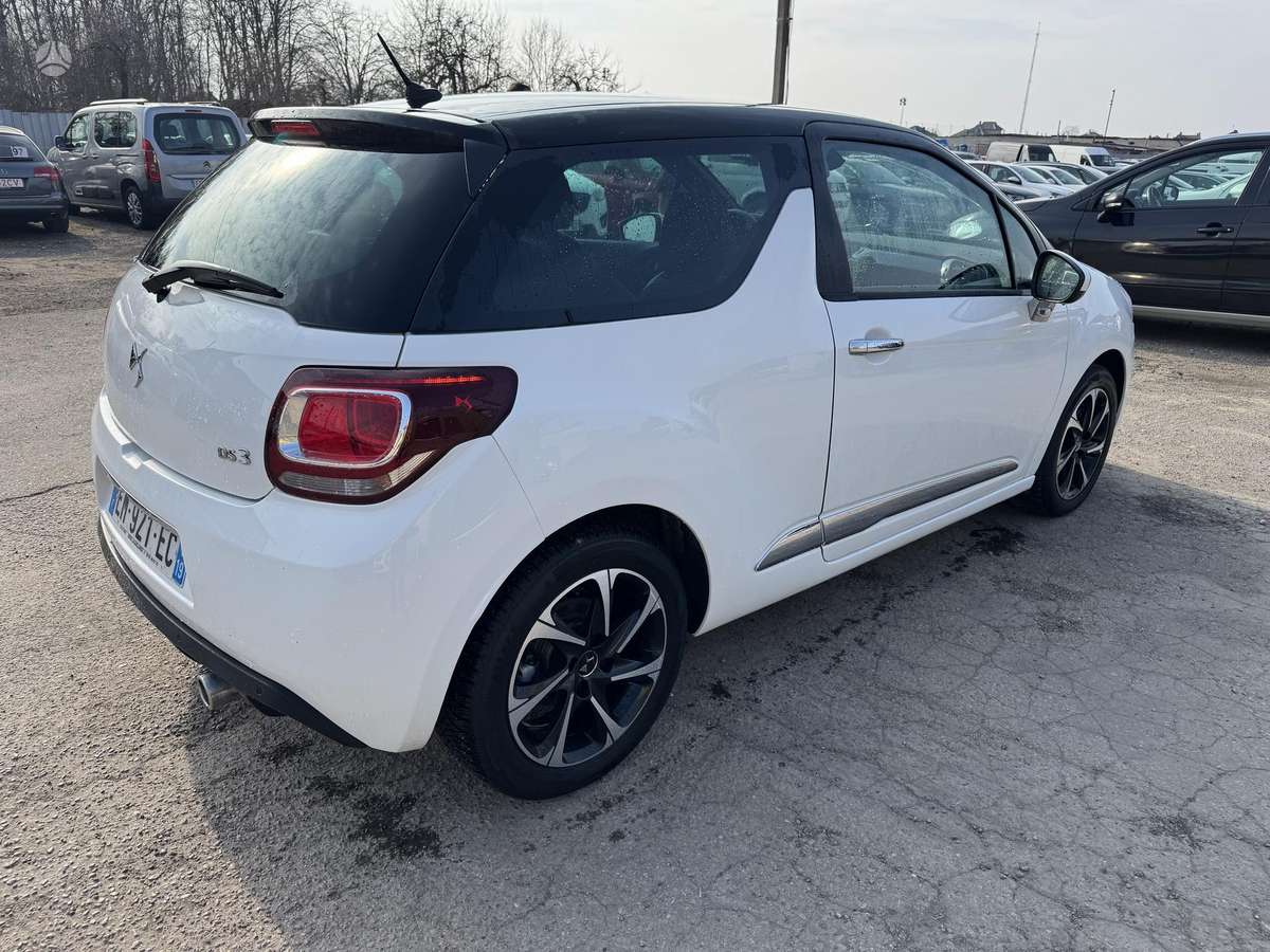 Citroen DS3, 1.2 l., hatchback