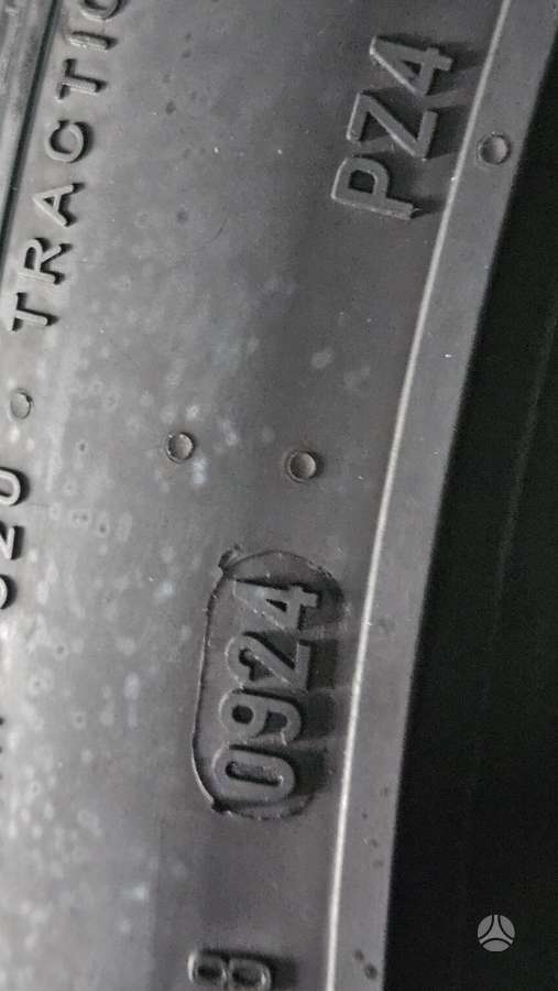 Pirelli P ZERO, summer 245/40 R20