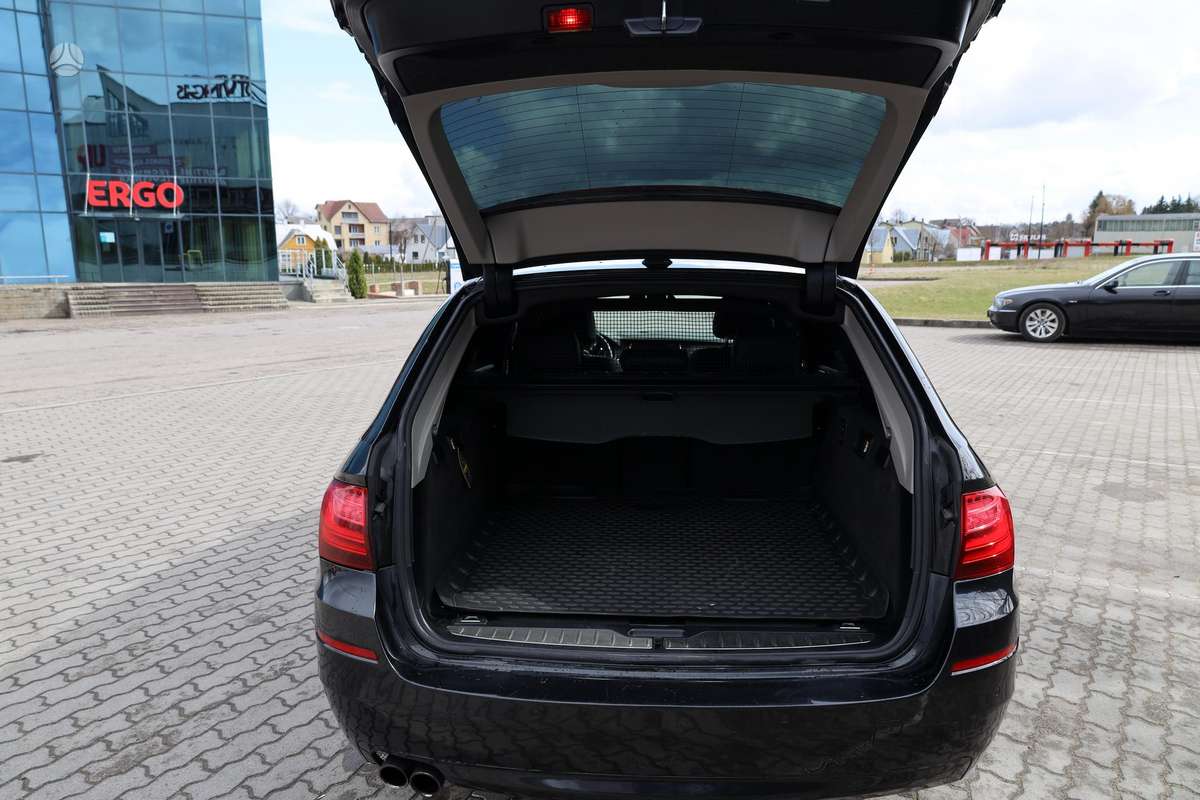 BMW 525, 2.0 l., Универсал