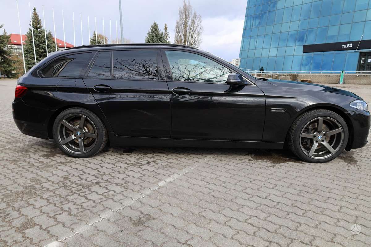 BMW 525, 2.0 l., Универсал