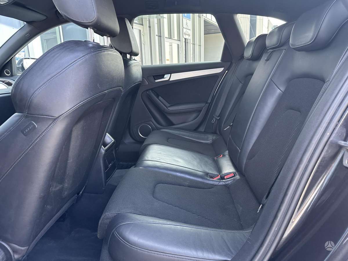 Audi A4, 2.0 l., Универсал