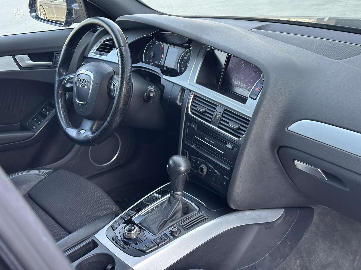 Audi A4, 2.0 l., Универсал