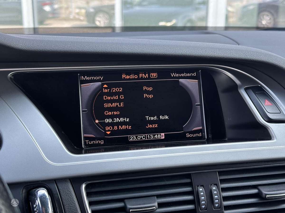 Audi A4, 2.0 l., Универсал