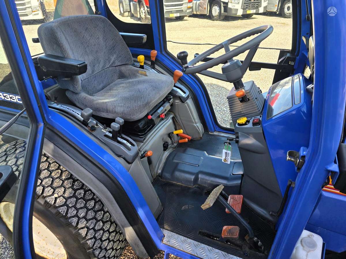 Iseki TH4330, тракторы