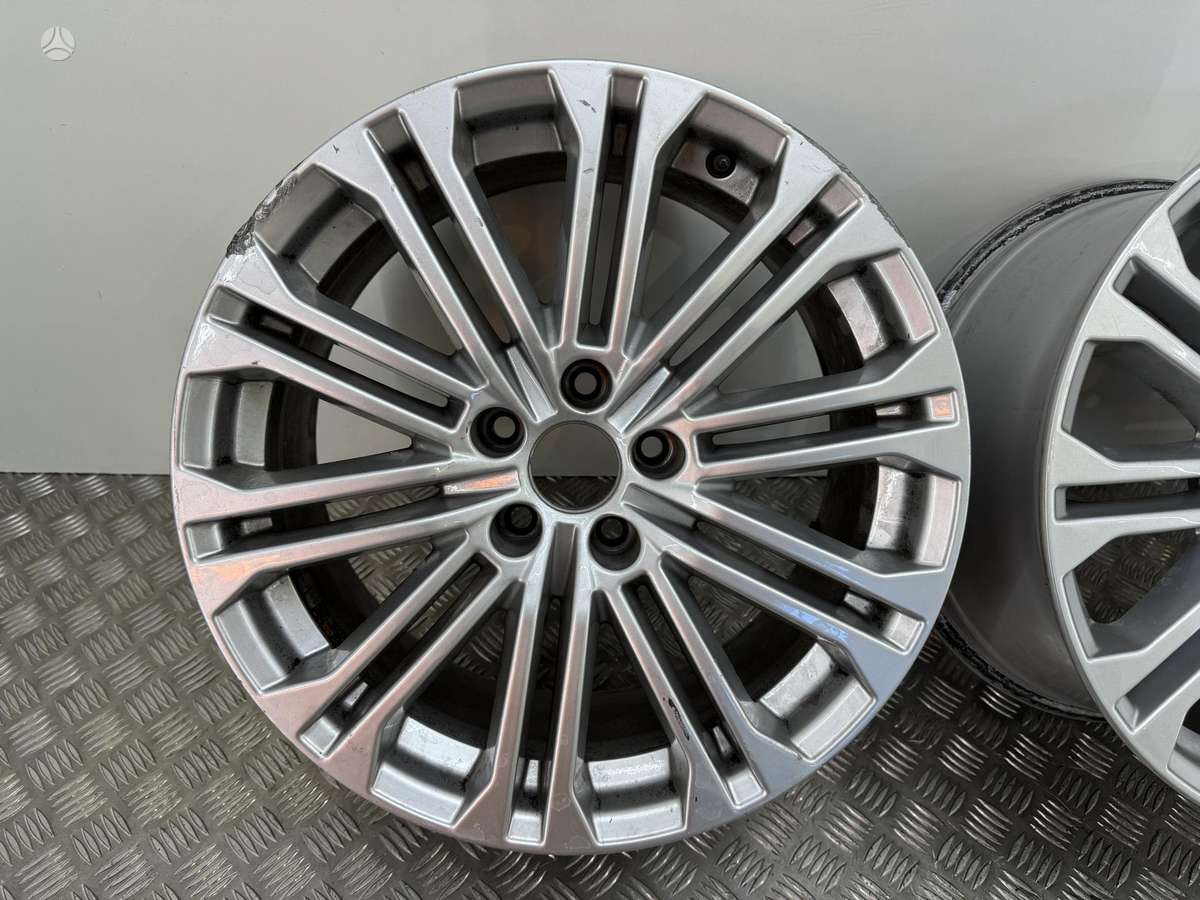 Audi A5, light alloy, R18