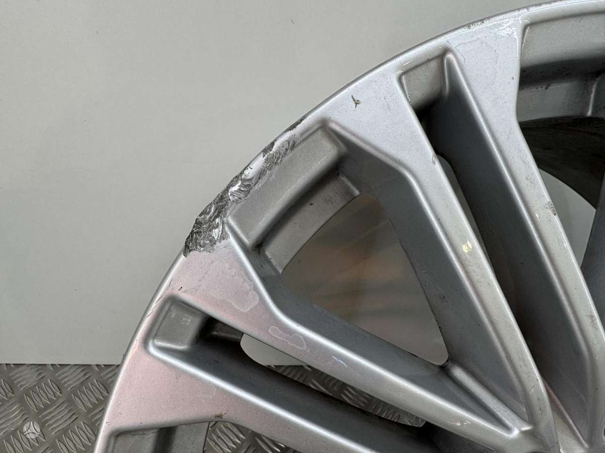 Audi A5, light alloy, R18