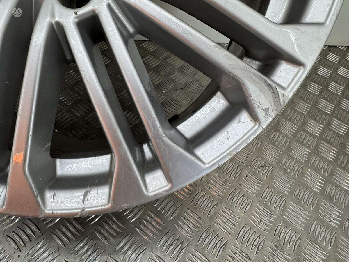 Audi A5, light alloy, R18