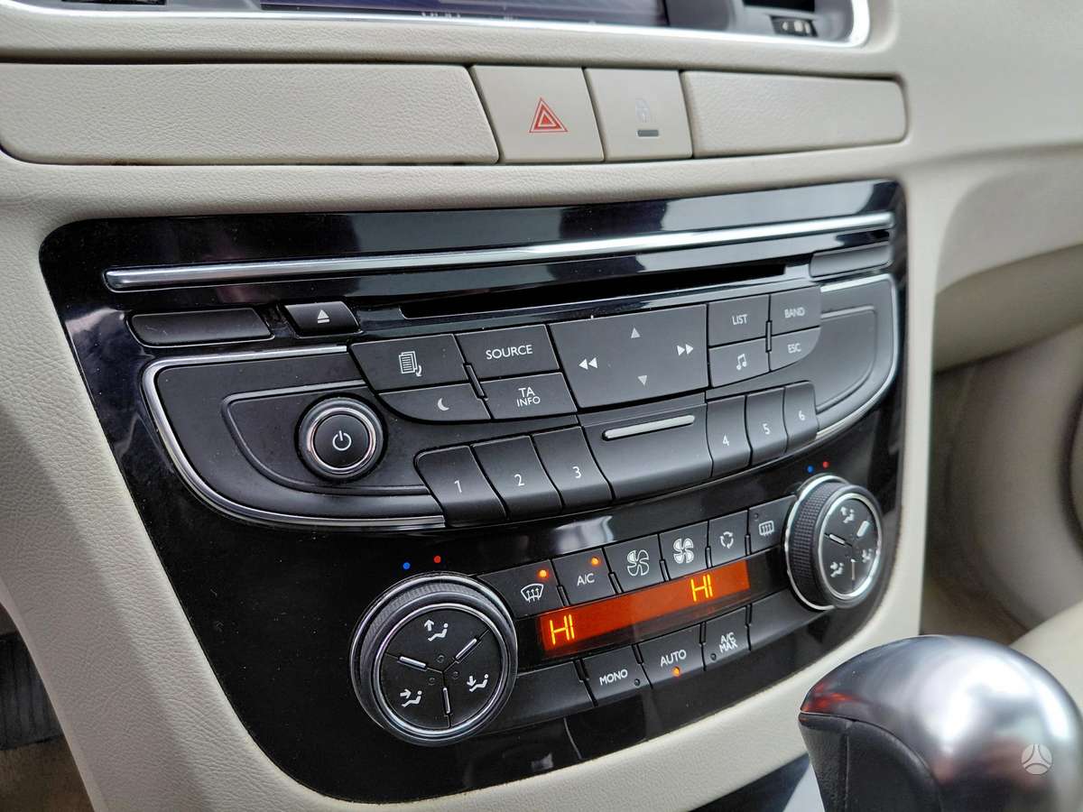 Peugeot 508, 1.6 l., Универсал