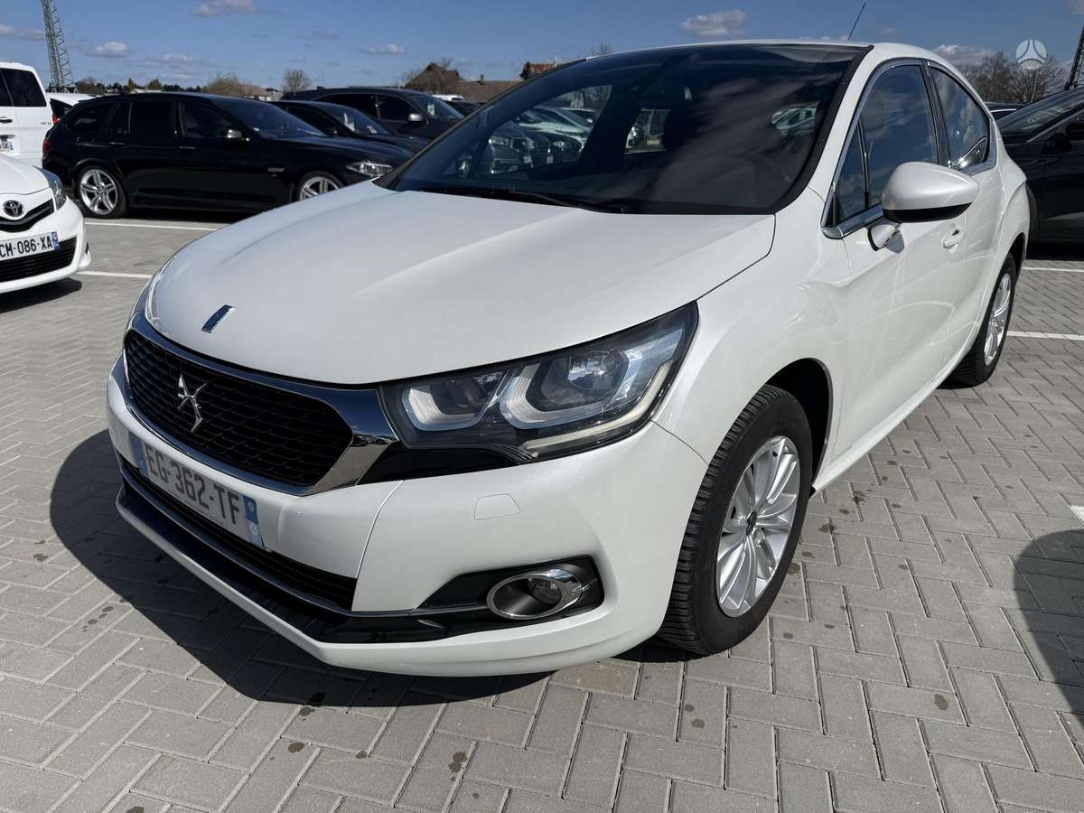 Citroen DS4, 1.6 l., Хэтчбек