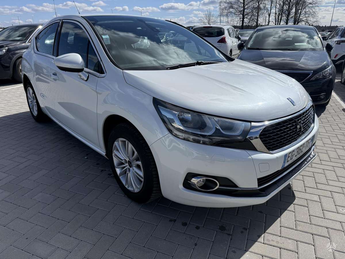 Citroen DS4, 1.6 l., Хэтчбек