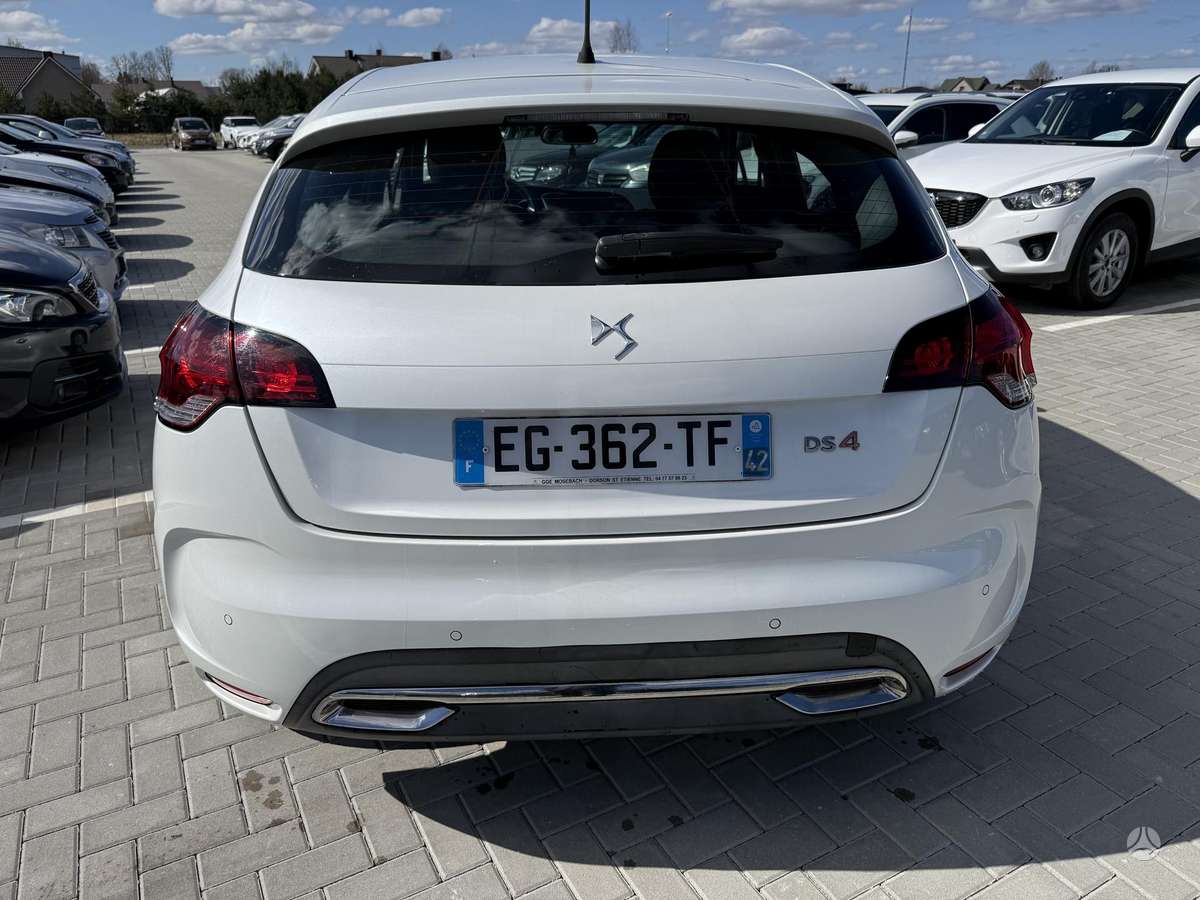 Citroen DS4, 1.6 l., Хэтчбек
