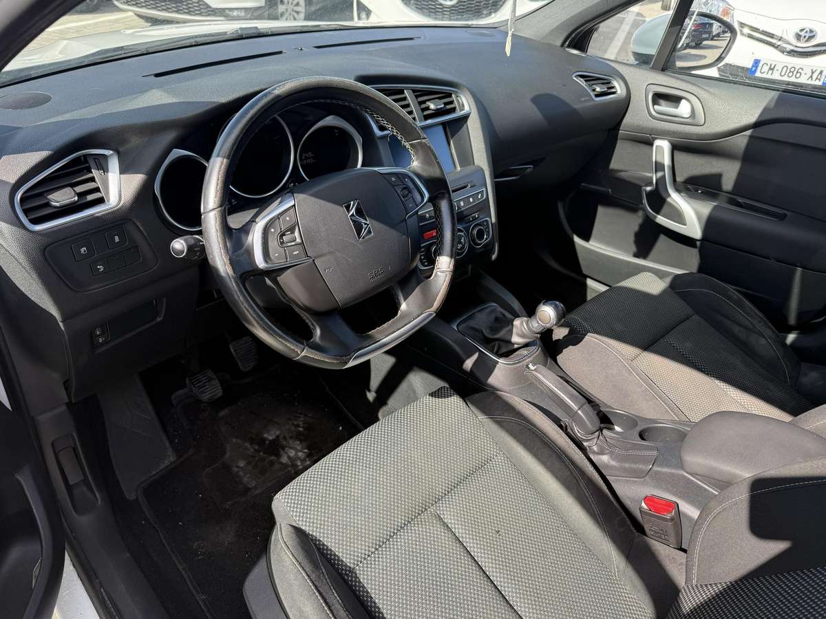 Citroen DS4, 1.6 l., Хэтчбек