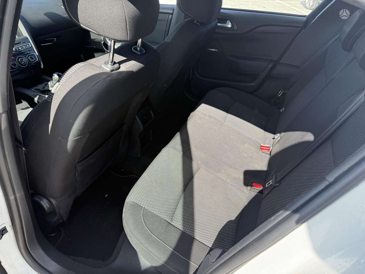 Citroen DS4, 1.6 l., Хэтчбек