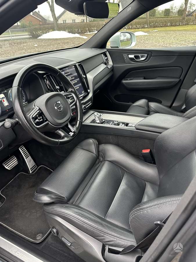 Volvo XC60 - 9