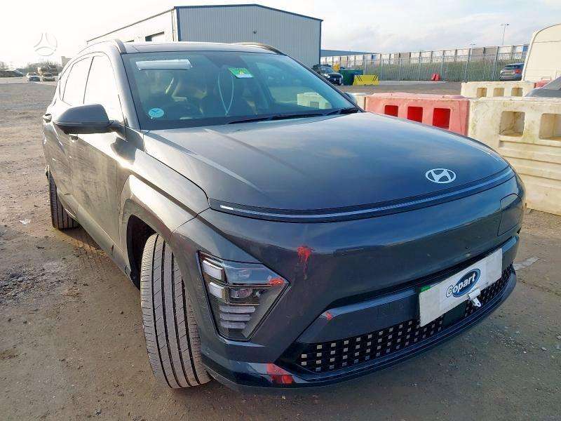 Hyundai Kona по частям
