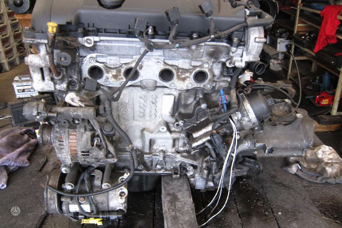 Peugeot 207 Variklio kodas 8f01