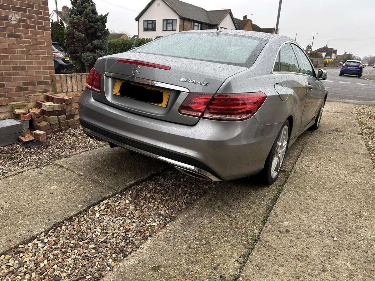 Mercedes-Benz E350