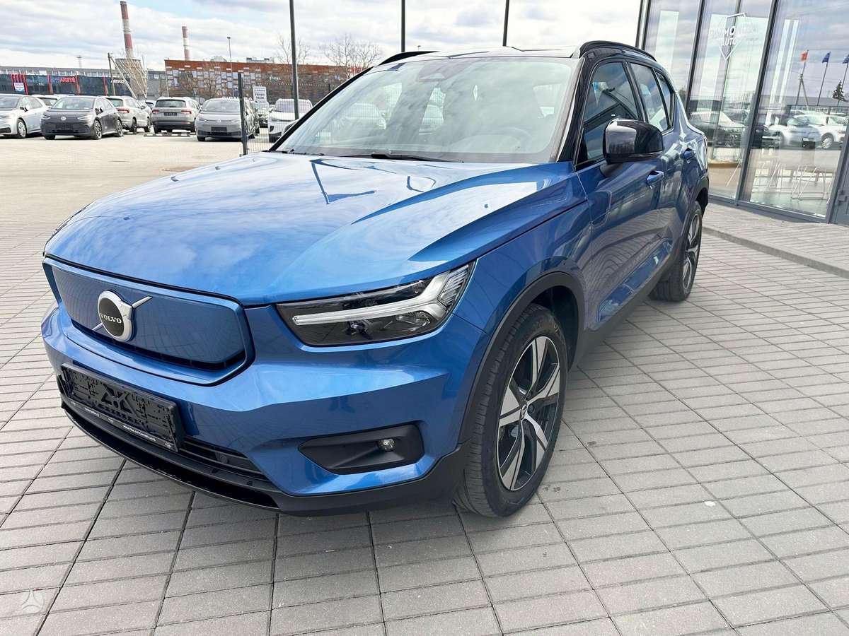Volvo XC40 - 1