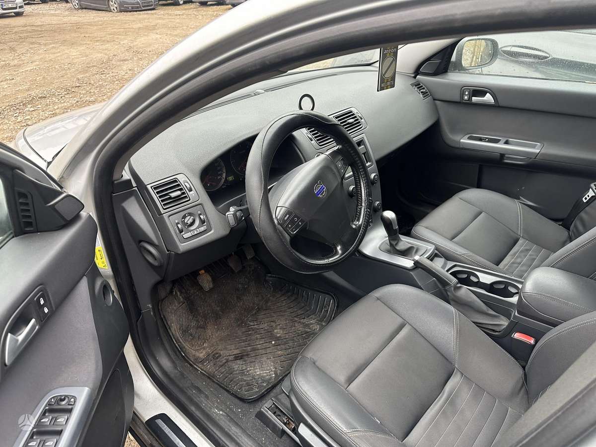 Volvo V50, 2.0 l., wagon