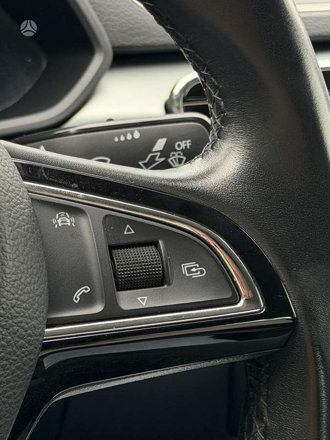 Skoda Superb, 1.8 l., hatchback