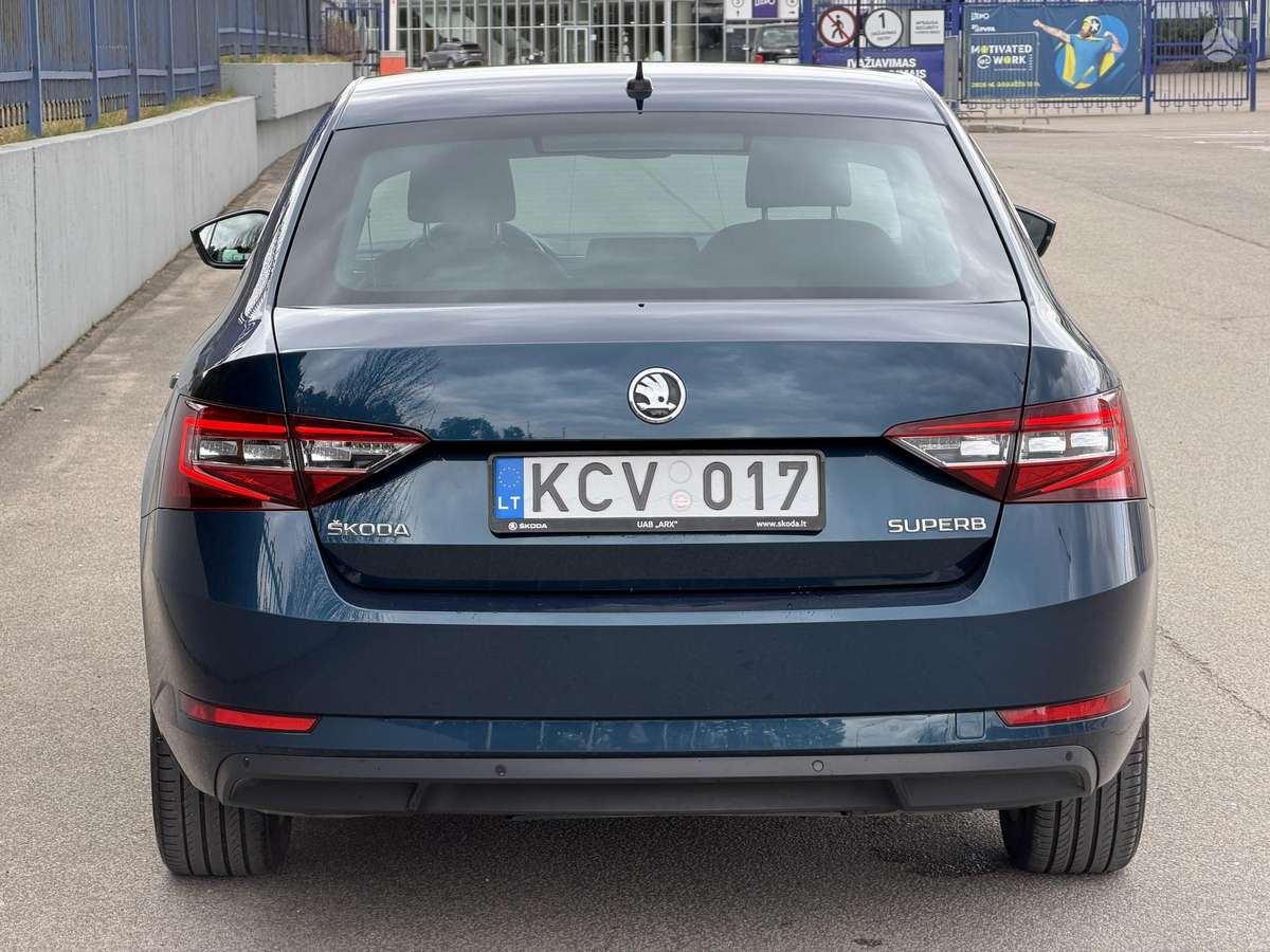Skoda Superb, 1.8 l., Хэтчбек